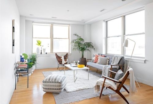 323 Boylston St, Brookline, MA 02445-7600