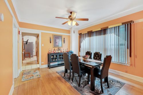 2825 Lotus Ave, Chicago IL 60641-3224 exterior