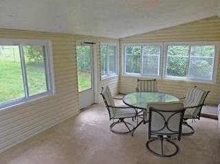 713 Gudgell Ave, Independence MO  64055-1708 exterior