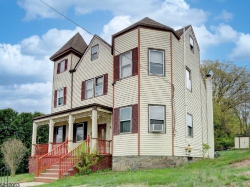 216 Morris St, Dover NJ 07801-5413 exterior