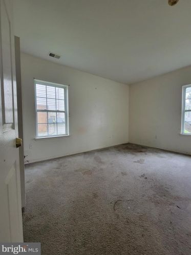 140 Fountain Ave, Trenton, NJ 08618-3826