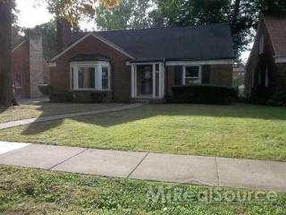 14865 Warwick St, Detroit, MI 48223-2248