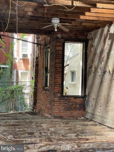 2744 22nd St, Philadelphia PA  19132-2601 exterior