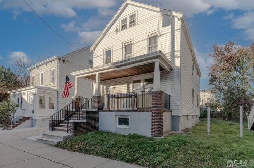 49 Guilden St, New Brunswick, NJ 08901-1835