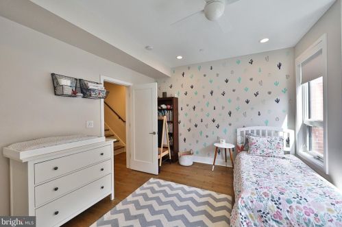 1427 Kater St, Philadelphia PA 19147-1851 exterior