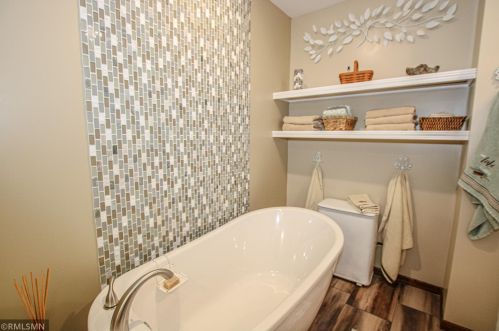 19357 Eastwood Dr, Osakis MN  56360-4880 exterior