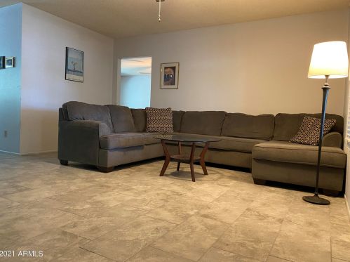 1719 Evans Dr, Phoenix AZ 85032-5229 exterior