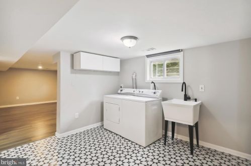 6409 Eastern Ave, Silver Spring MD  20912-4728 exterior