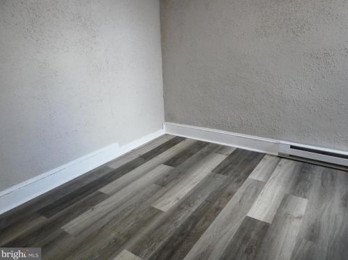 3912 Darien St, Philadelphia PA 19140-3211 exterior