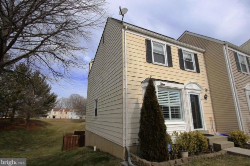 6514 Brookleigh Way, Alexandria, VA 22315-3618