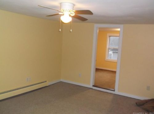 80 Furnace St, Killingly CT exterior