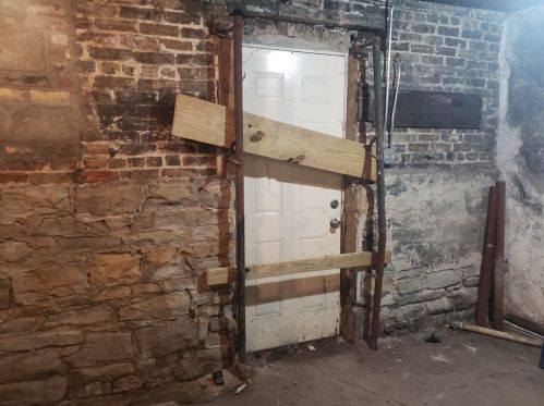 1315 Spaulding Ave, Chicago IL 60623-1714 exterior