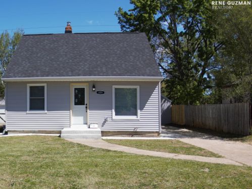 859 Aldon St, Wyoming, MI