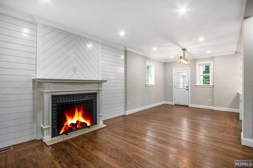 170 Quackenbush Ave, Dumont NJ 07628-3037 exterior