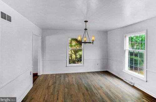 822 Broadway, Hanover PA  17331-2015 exterior