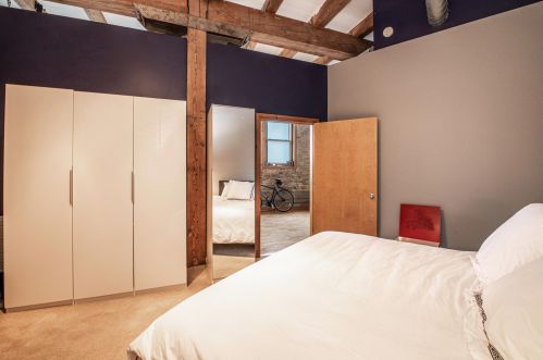 306 Lincoln Ave, Milwaukee WI  53207-1564 exterior