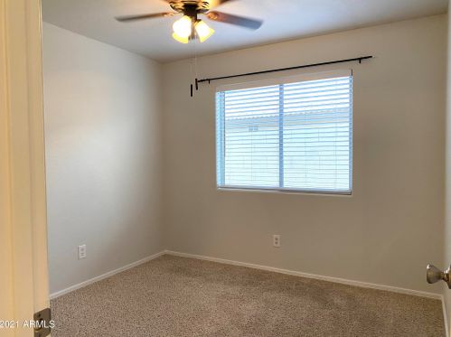 17420 2nd Ave, Phoenix AZ  85023-6573 exterior