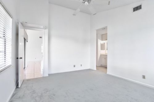 5873 Parkwalk Dr, Boynton Beach FL 33472-2322 exterior