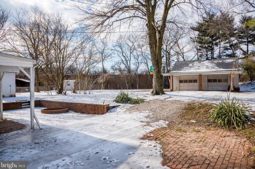 506 Elizabeth Rd, Glen Burnie MD 21061-4638 exterior