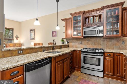 609 Atlantic, Camden NJ 08108-3420 exterior