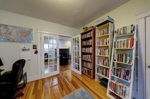 101 Whitford Ave, Providence RI  02908-3437 exterior