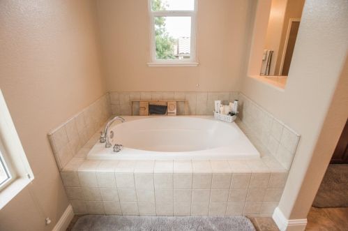 3227 Montrose Way, Folsom CA  95762-9682 exterior