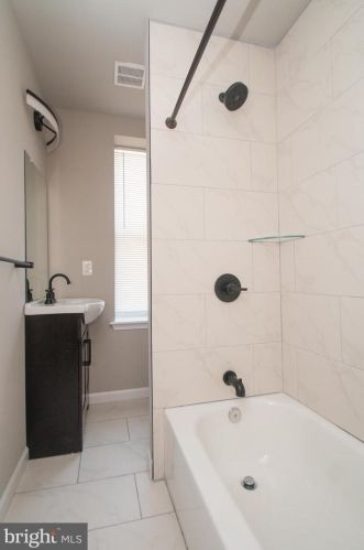 1906 23 St, Philadelphia PA 19145-2601 exterior