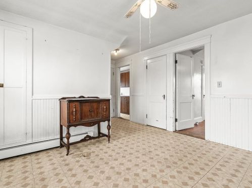 535 Manton Ave, Providence RI 02909-5616 exterior