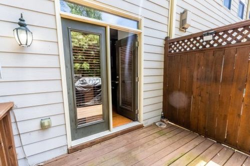 886 Commonwealth Ave, Atlanta GA 30312-3663 exterior