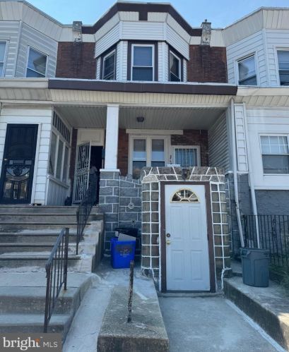 5836 Chestnut St, Philadelphia, PA 19139-3109