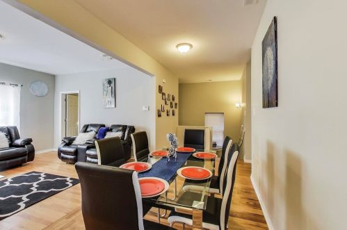 4236 Champlain Ave, Chicago IL  60653-2924 exterior