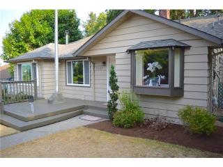 923 97 St, Seattle WA  98103-3209 exterior