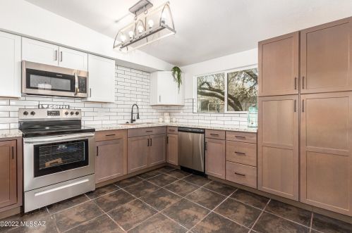 6830 Galaxy Pl, Tucson AZ  85741-2715 exterior