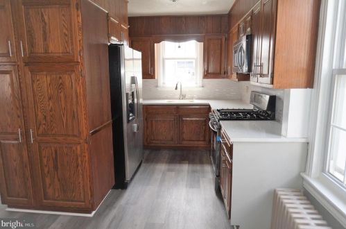 655 Baer Ave, Hanover PA  17331-2706 exterior