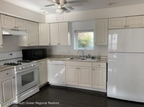 309 Elberon Ave, Red Bank NJ 07711 exterior