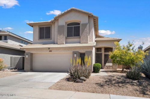 26233 65 Dr, Phoenix AZ 85043-1950 exterior