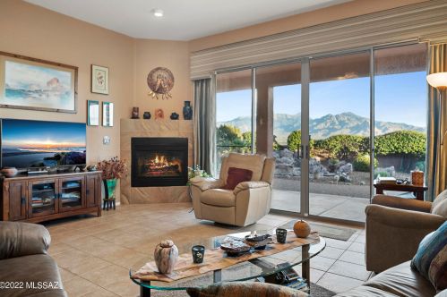 1817 Calle Casas Lindas, Green Valley AZ 85622-8042 exterior