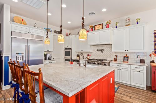 5310 2nd St, Phoenix AZ 85085-7756 exterior