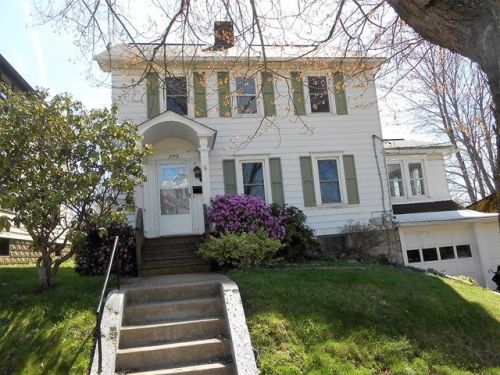 775 Hartman St, Meadville, PA 16335-2138