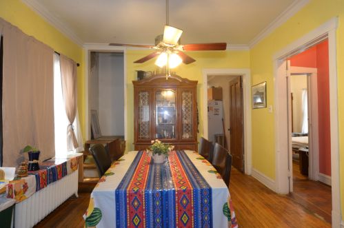 5040 Avers Ave, Chicago IL 60625-6012 exterior