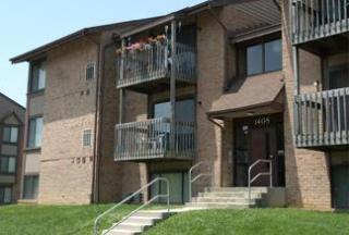 710 Snowberry Ct, Baltimore MD  21221-5485 exterior