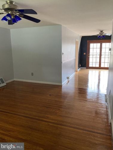 1123 Crestview Rd, Darby PA 19023-1111 exterior