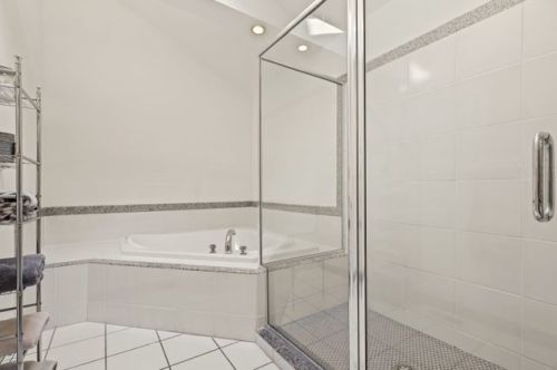 1859 California, Chicago IL 60647-4247 exterior