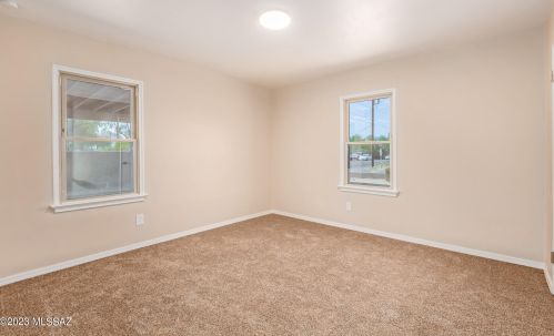 3702 Seneca St, Tucson AZ 85716-3205 exterior