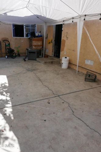 326 Roosevelt Ave, Oxnard CA 93030-3680 exterior