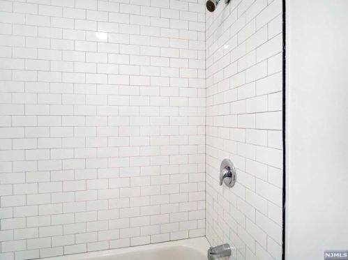 102 Lafayette St, Paterson NJ  07501-1110 exterior