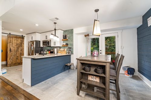 2930 Eleanor Ter, Atlanta GA  30318-6014 exterior