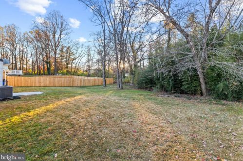 2121 Edgeware St, Silver Spring MD  20905-4216 exterior