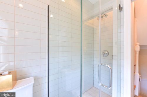 1103 Prince St, Alexandria VA 22314-2934 exterior