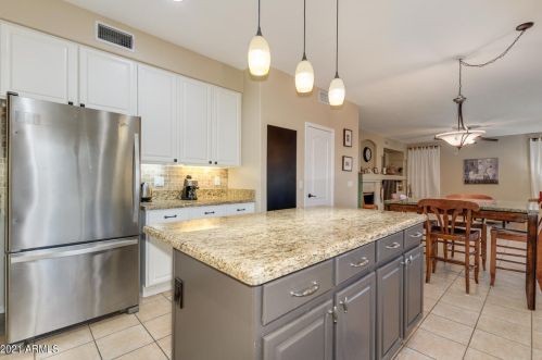 2369 Megan St, Chandler AZ 85225-9009 exterior